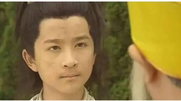 《少年包青天》的锦毛鼠现在这么帅了!