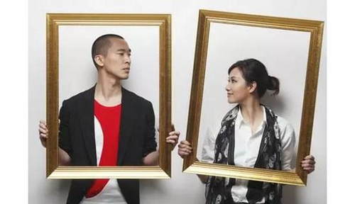 徐静蕾疑似已结婚? 好友否认:朋友之间开个玩笑